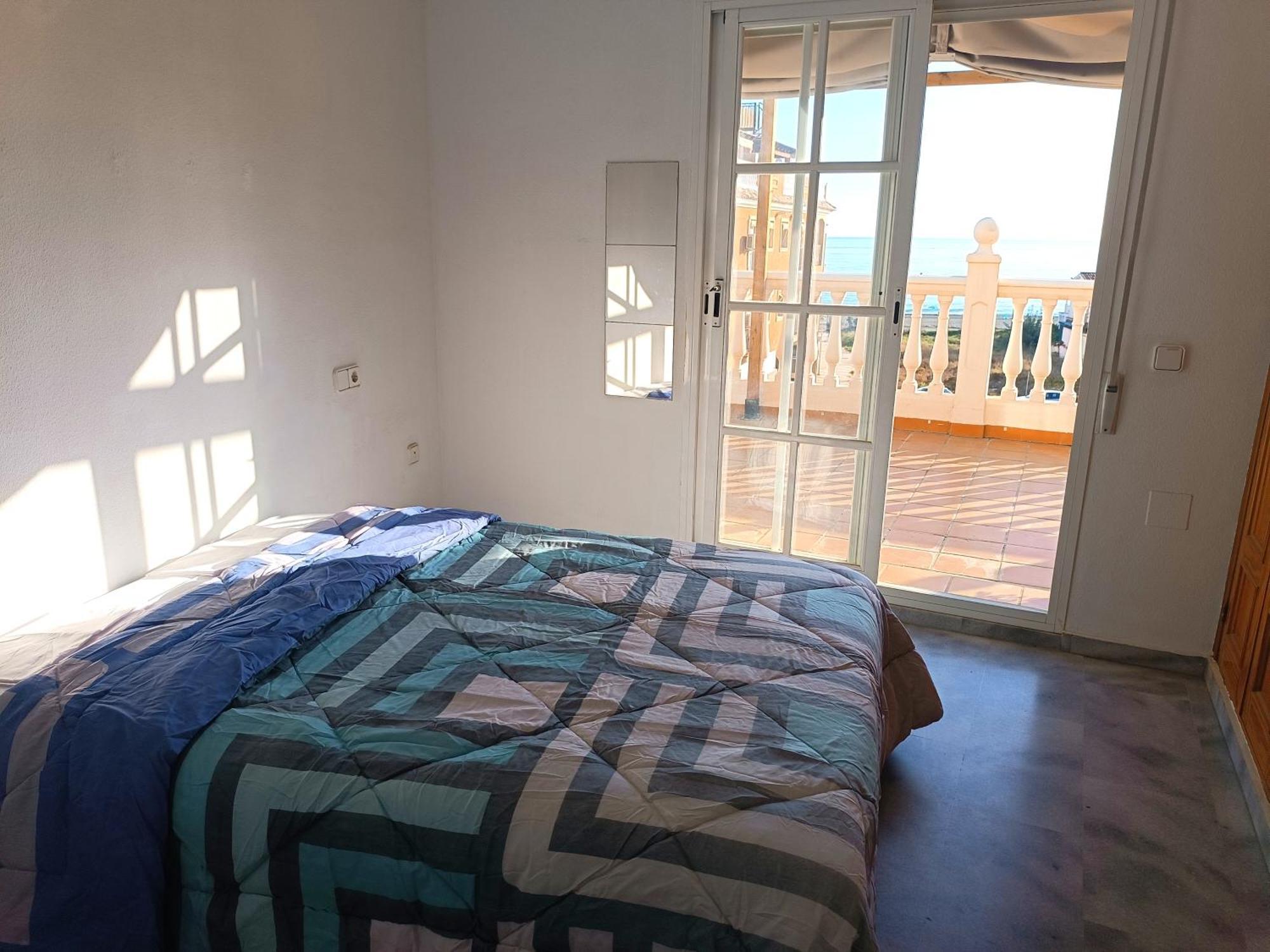 Lovely Penthouse In Front Of The Beach With Free Parking Málaga Esterno foto