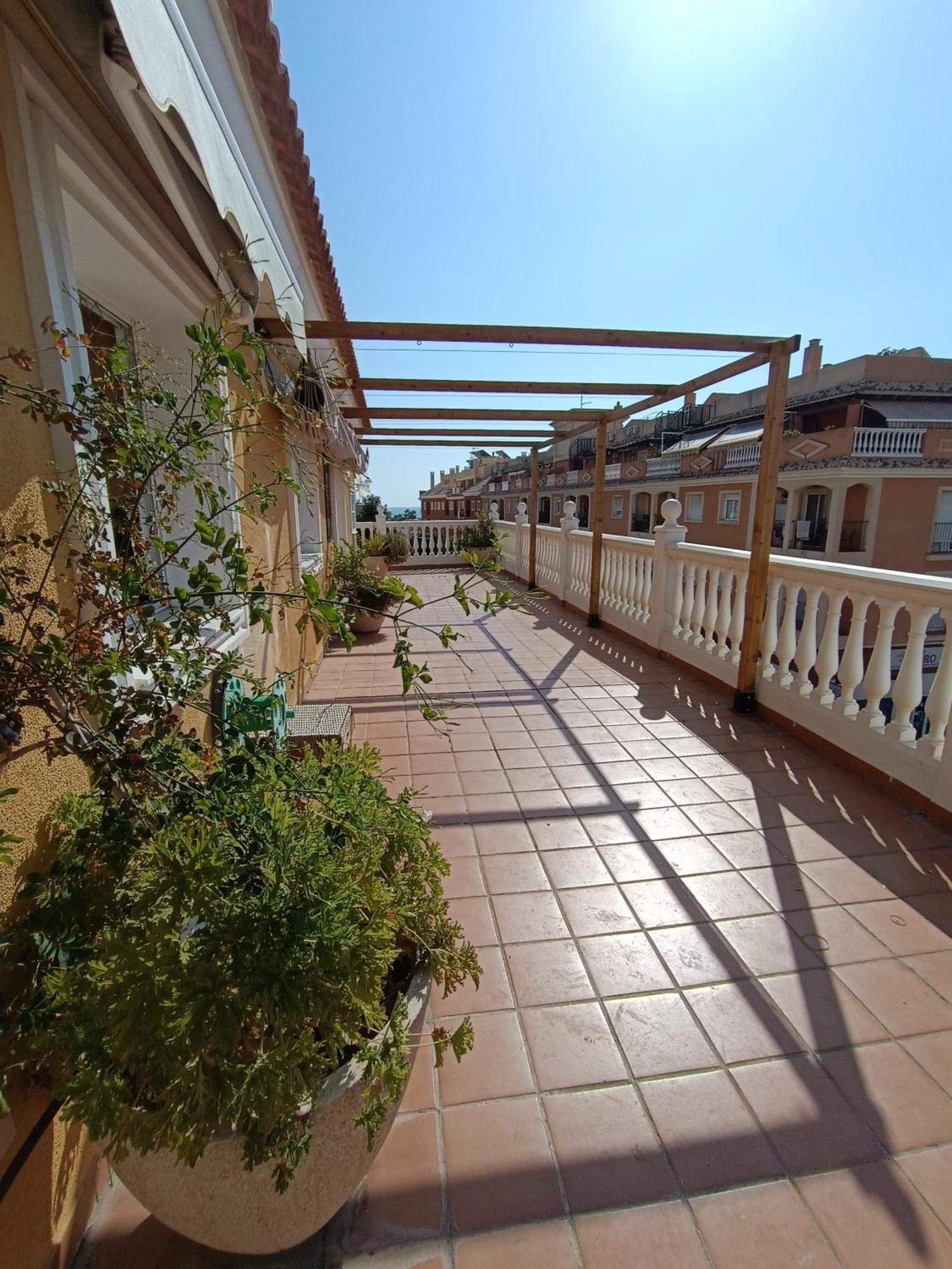 Lovely Penthouse In Front Of The Beach With Free Parking Málaga Esterno foto